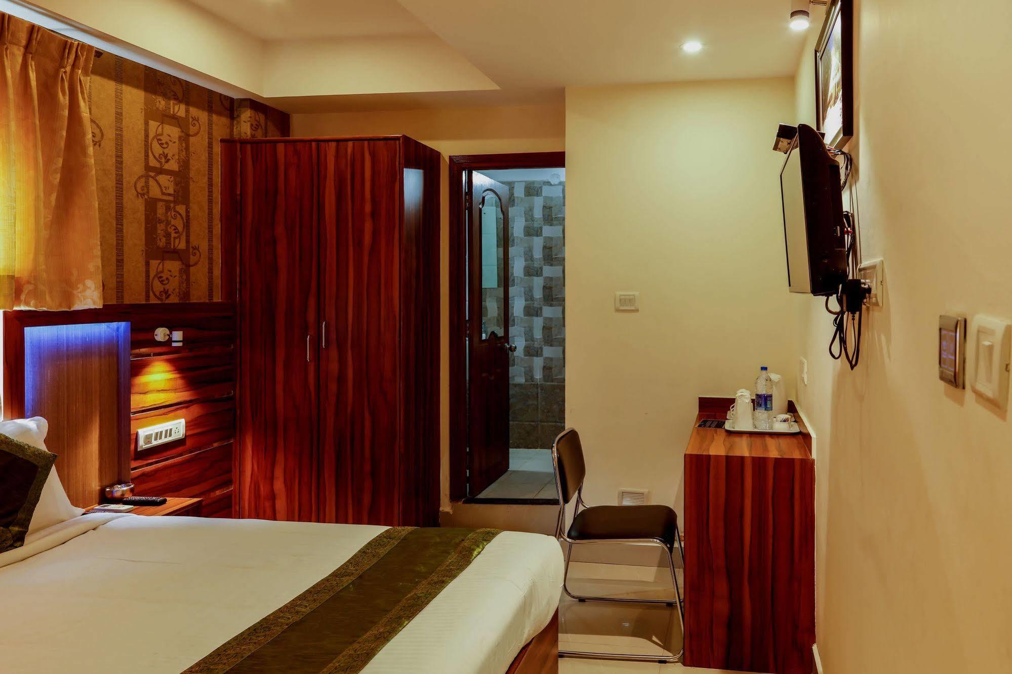 העיר בנגלור Itsy Hotels Elmas Golden Key מראה חיצוני תמונה